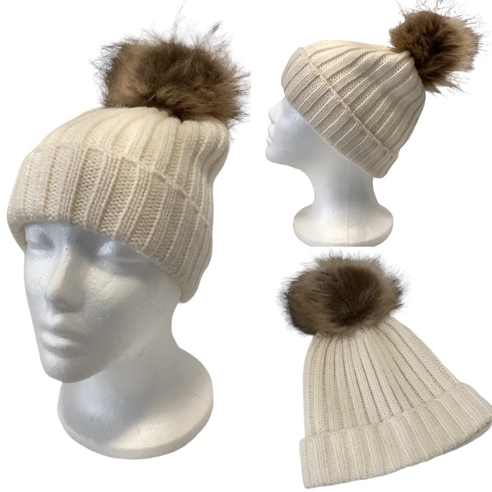 New York & Company Cream Acrylic Knit Hat Faux Fur Pom Pom